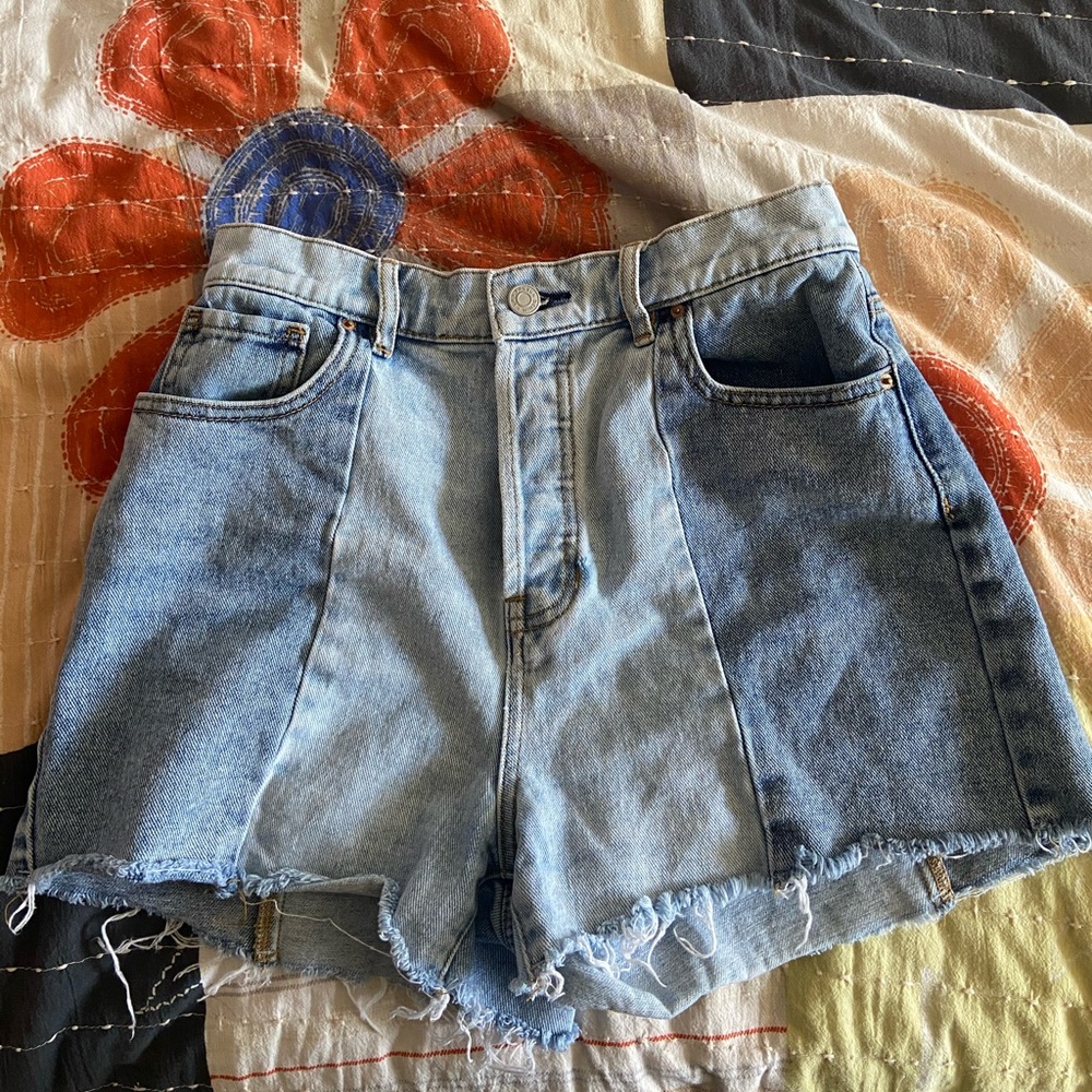 pacsun two toned shorts